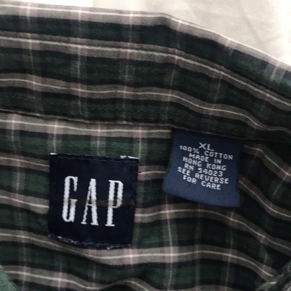 Gap Men’s Button Down Casual Shirt - Picture 3 of 5